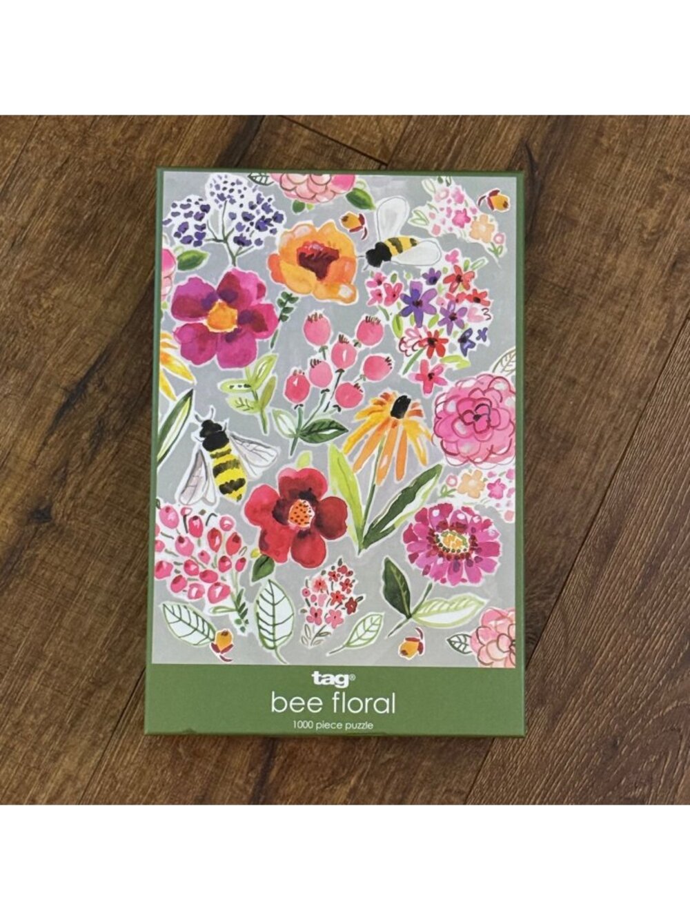 tag Bee Floral 1000-Pc. Jigsaw Puzzle Complete